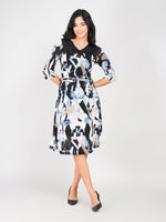 Load image into Gallery viewer, shop women’s fit and flare abstract print midi dress