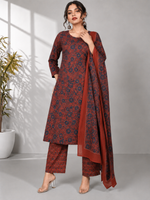 Load image into Gallery viewer, Ajrak Print Straight Kurta Set for Women - PRAVtown
