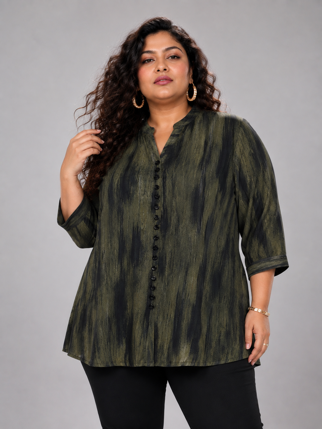 5XL Plus Size Relaxed Fit Abstract Printed Top