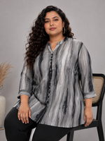Load image into Gallery viewer, 5XL Plus Size Relaxed Fit Abstract Printed Top
