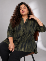 Load image into Gallery viewer, 5XL Plus Size Relaxed Fit Abstract Printed Top
