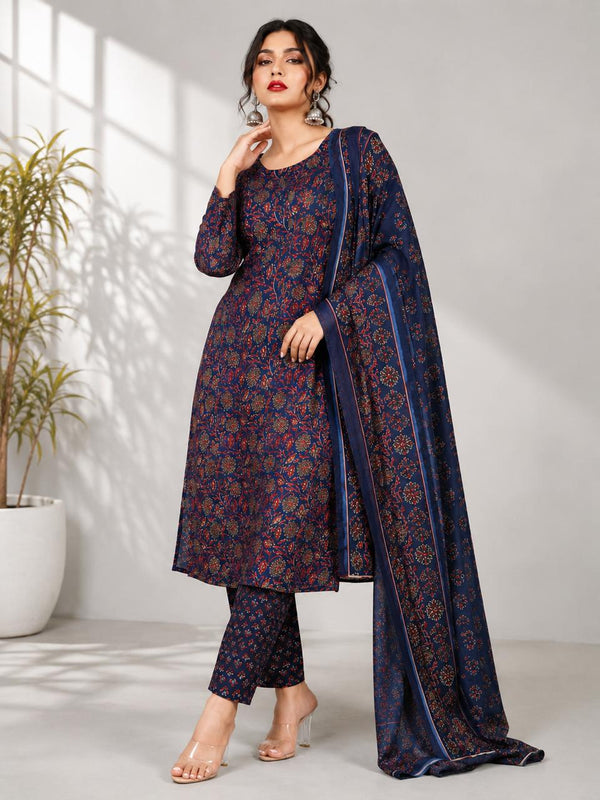 Floral Printed Straight Kurta Pant Set with Dupatta - PRAVtown
