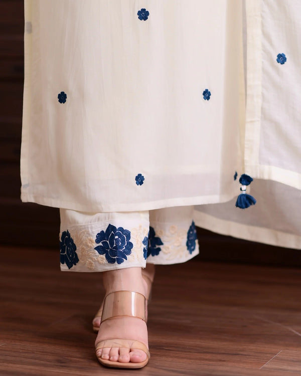 Ivory Floral Blue Embroidered 3 Piece Kurta Pant Dupatta Set - PRAVtown