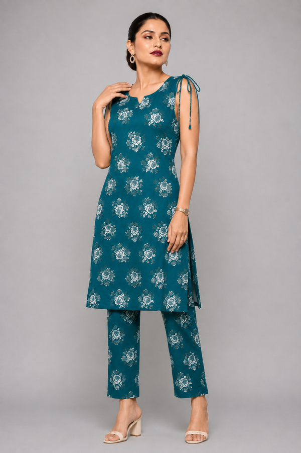 Teal blue floral printed two-piece co-ord set - PRAVtown
