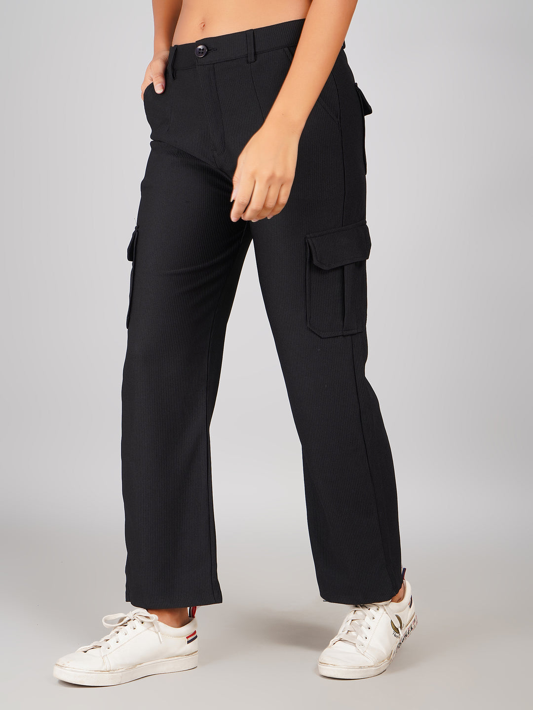 trendy black cargo pants women street style