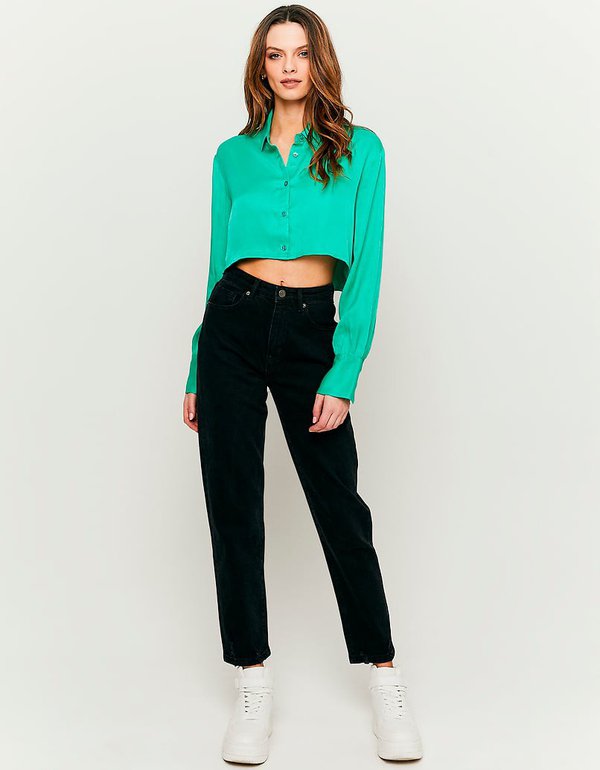 women full sleeve green cropped shirt