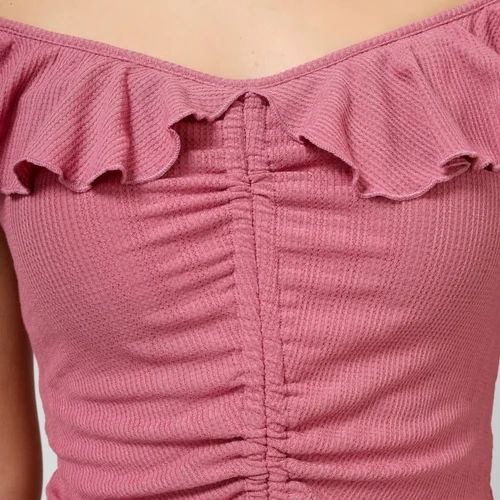 women summer wear pink ruffle crop top